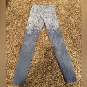 Reebok Women’s Size Small Leggings